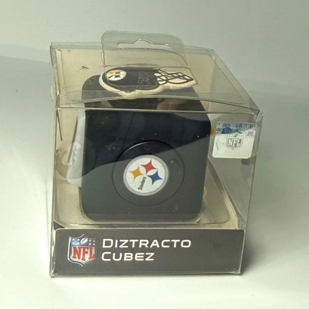 FOCO NFL Diztracto Cubez Pittsburgh Steelers Tactile Sensory Fidget Cube
